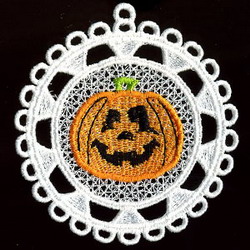 FSL Halloween Doily 06