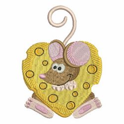Mouse With Cheese 01 machine embroidery designs