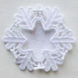 FSL Snowflake Photo Ornaments 10