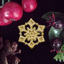 FSL Golden Mini Snowflakes 02 machine embroidery designs