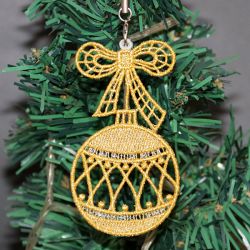 FSL Golden Christmas Ornaments 08 machine embroidery designs