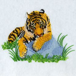 Realistic 010 05 machine embroidery designs