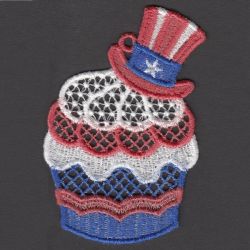 FSL Holiday Cupcake 07 machine embroidery designs