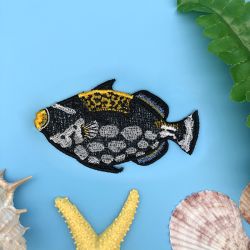 Realistic Tropical Fish 03 machine embroidery designs