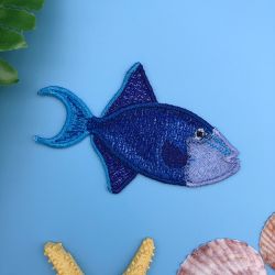 Realistic Tropical Fish 06 machine embroidery designs