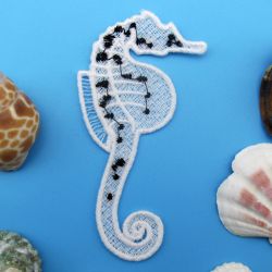 FSL Realistic Seahorses 07 machine embroidery designs