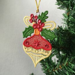 FSL Crystal Christmas 4 machine embroidery designs